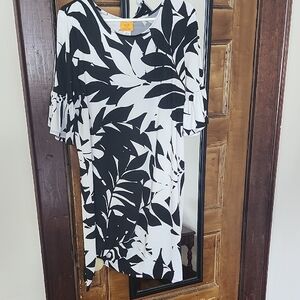 Ruby Rd. Monochrome Leaf Pattern Dress